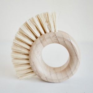 circular bamboo brush